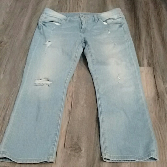 a.n.a Denim - A.n.a. capris distressed sz 30/10